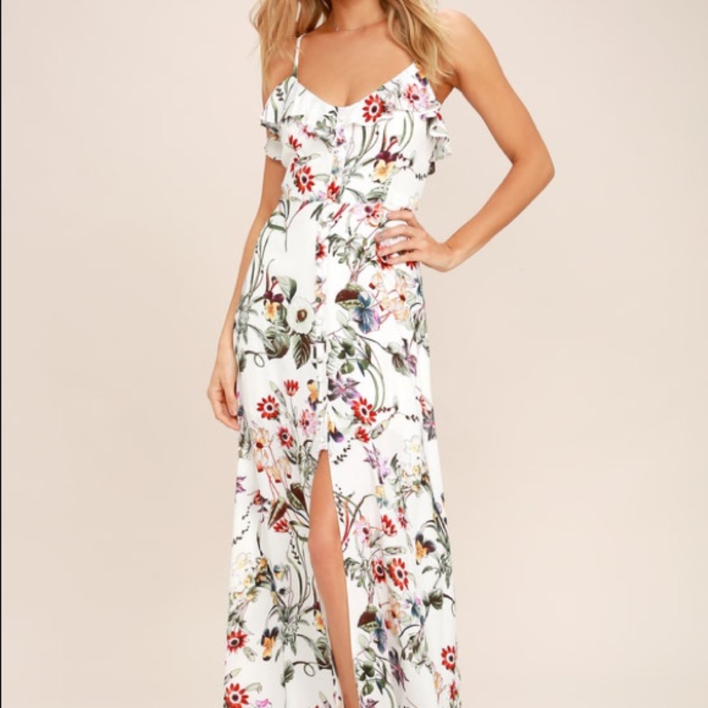 LULU’S Bloom On Ivory Floral Print Maxi Dress
